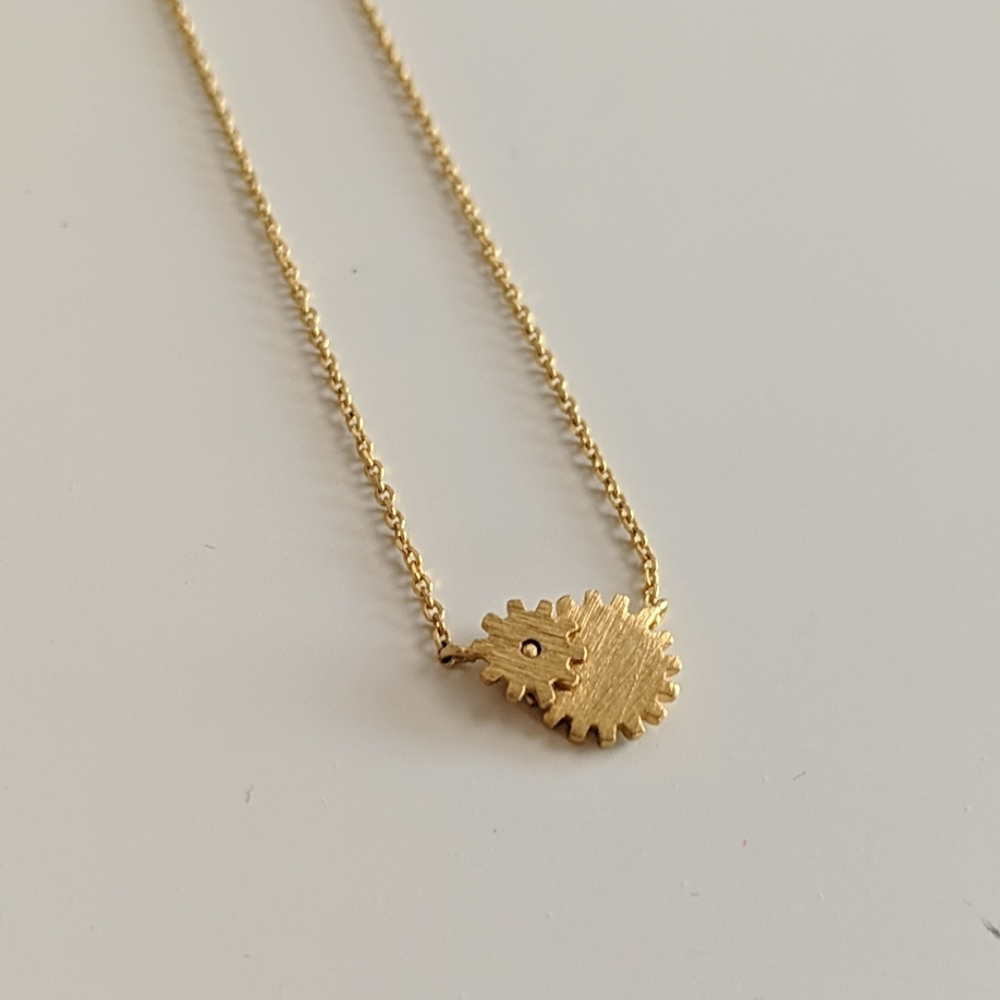 Dainty gears necklace